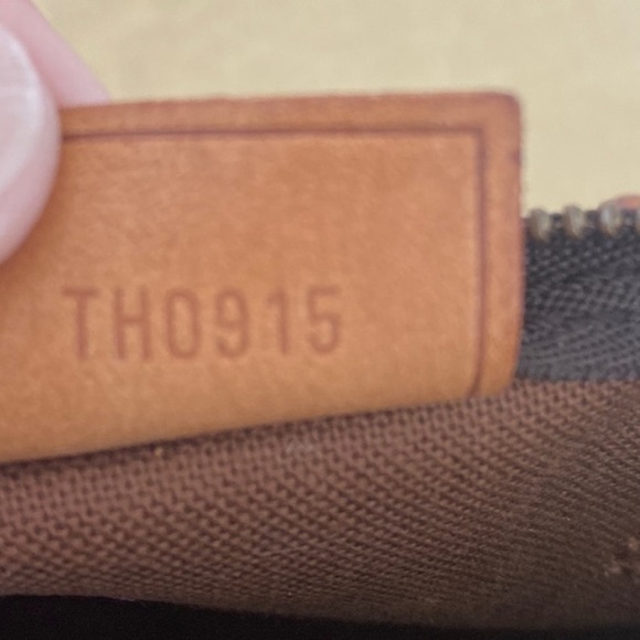 Louis Vuitton Speedy Nano - Picture 9 of 11